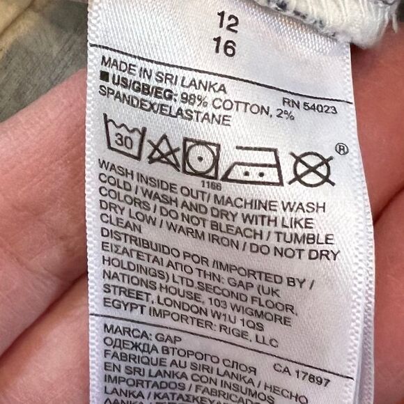 GAP Women's 12 navy floral stretch mid rise flat front zip up Summer sho… - Picture 5 of 10